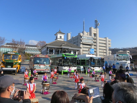 ��܂Ȃ�������ʃt�F�X�e�B�o��